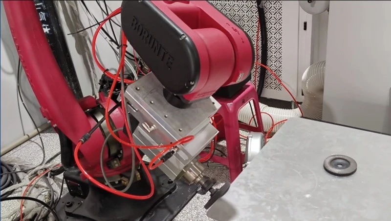 polishing robotic arm polishing robotic arm